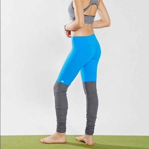 ALO Yoga Goddess Leggings Size XS - Picture 2 of 14